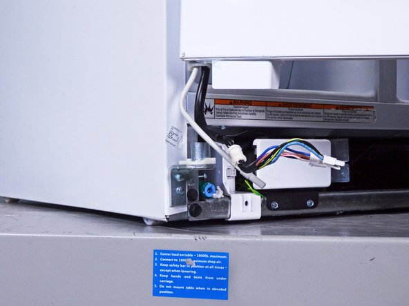 Whirlpool Refrigerator Freezer Door Replacement, Reposition the cables: crwdns2935265:013crwdnd2935265:03crwdnd2935265:03crwdne2935265:0