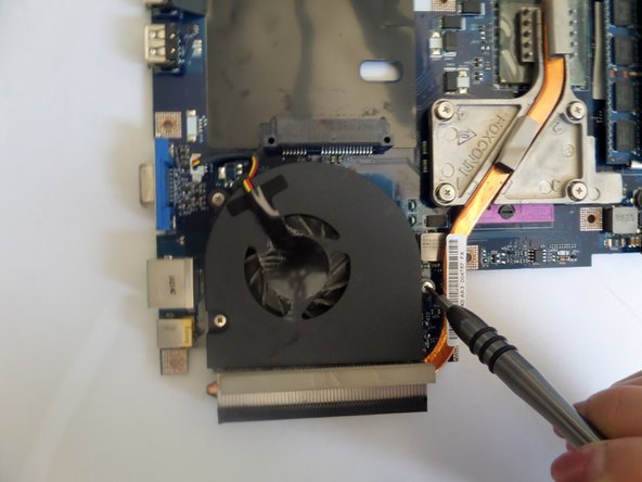 Acer Aspire 5734z-4836 Fan Replacement: crwdns2935265:035crwdnd2935265:02crwdnd2935265:02crwdne2935265:0