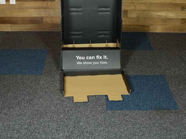 iFixit Side Stack Retail Display Assembly, Build Shelf Insert: crwdns2935265:04crwdnd2935265:03crwdnd2935265:03crwdne2935265:0