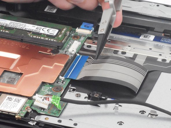 HP Stream 14-CB174WM Motherboard Replacement: crwdns2935265:013crwdnd2935265:03crwdnd2935265:03crwdne2935265:0