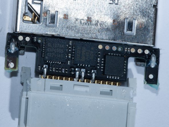 iPad Camera Connection Kit - SD Card Adapter Teardown: crwdns2935265:08crwdnd2935265:02crwdnd2935265:02crwdne2935265:0