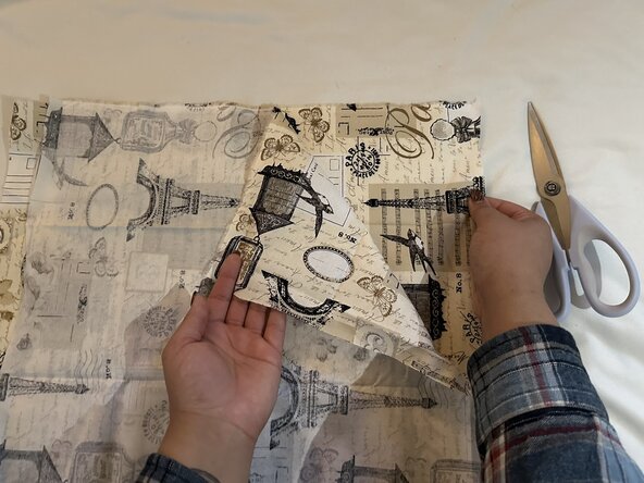 How to Make a Dress Longer: étape 2, image 3 de 3