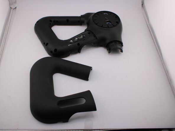 Theragun Teardown, Pry apart handle: step 1, image 1 of 1