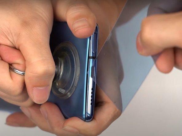 OnePlus 7T  Battery Cover Replacement: crwdns2935265:03crwdnd2935265:02crwdnd2935265:03crwdne2935265:0