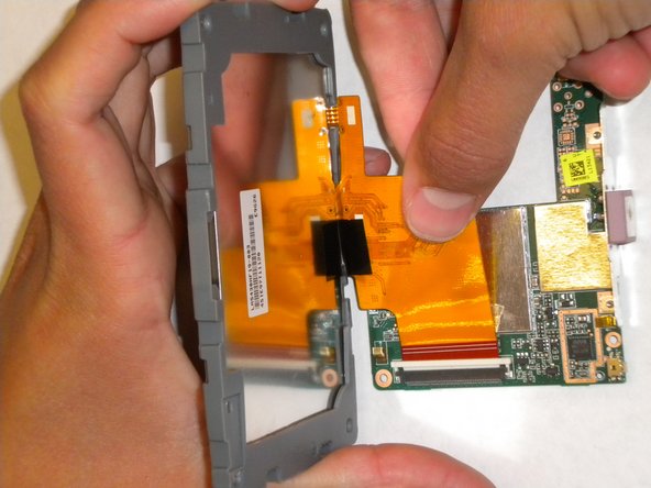 TomTom XL Motherboard Replacement, Screen: crwdns2935265:07crwdnd2935265:02crwdnd2935265:03crwdne2935265:0