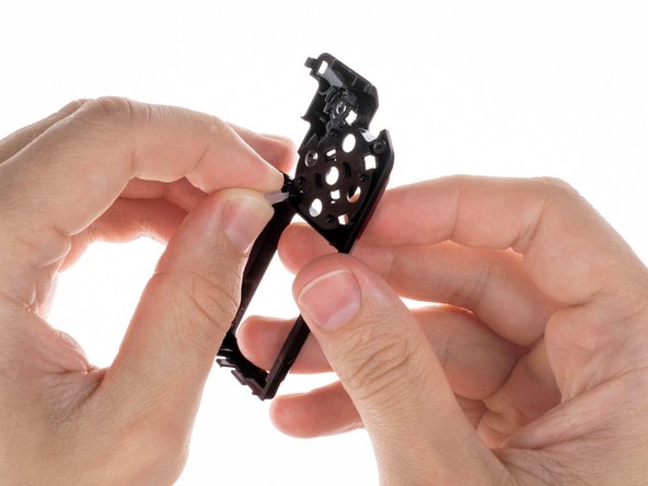 Flipper Zero Button Replacement, Remove the light diffuser: crwdns2935265:014crwdnd2935265:02crwdnd2935265:03crwdne2935265:0