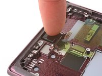 Samsung Galaxy S22 Ultra Screen and Battery Assembly Replacement