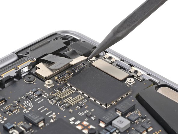 MacBook Pro 13" 2022 (M2) Thunderbolt Ports Replacement, Disconnect the top right press connectors: step 25, image 2 of 3