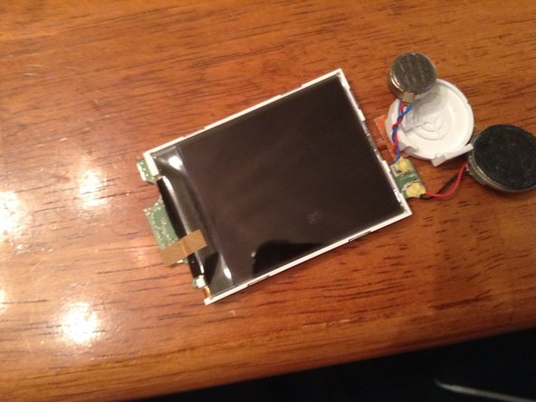 Samsung Jitterbug Teardown: crwdns2935265:05crwdnd2935265:02crwdnd2935265:03crwdne2935265:0