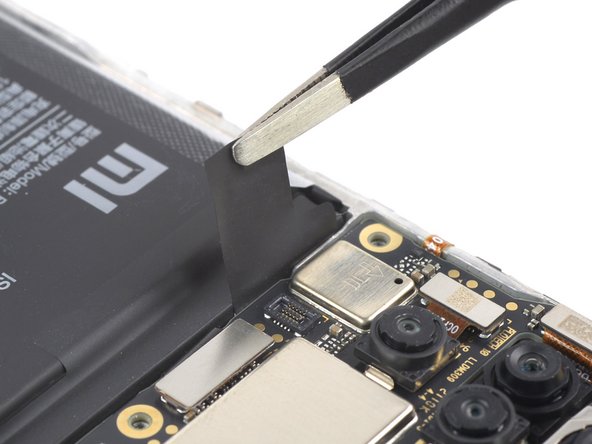 Xiaomi Redmi Note 10S Battery Replacement, Peel off the pull-tabs: crwdns2935265:023crwdnd2935265:03crwdnd2935265:03crwdne2935265:0