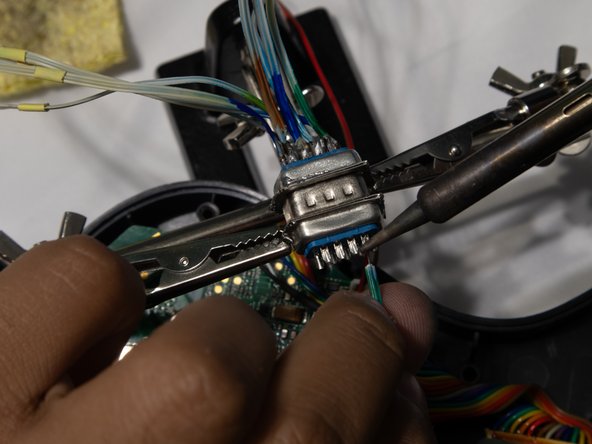 Xbox 360 Guitar Hero Wireless Controller Pogo-Pin Connector Replacement: crwdns2935265:09crwdnd2935265:02crwdnd2935265:03crwdne2935265:0