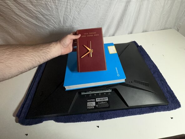 Viotek Gaming Monitor W2711SE Back Panel Attachment Latch Repair: crwdns2935265:011crwdnd2935265:03crwdnd2935265:03crwdne2935265:0