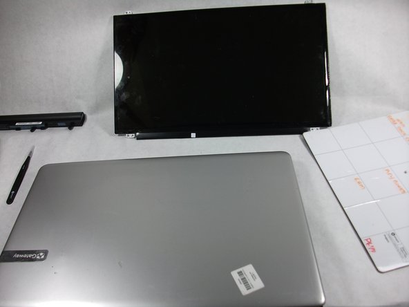 Gateway MS2370 Screen Replacement: crwdns2935265:010crwdnd2935265:02crwdnd2935265:02crwdne2935265:0