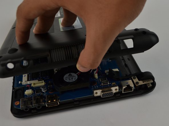 Samsung NP-130-JA01US Hard Drive Replacement: crwdns2935265:05crwdnd2935265:03crwdnd2935265:03crwdne2935265:0