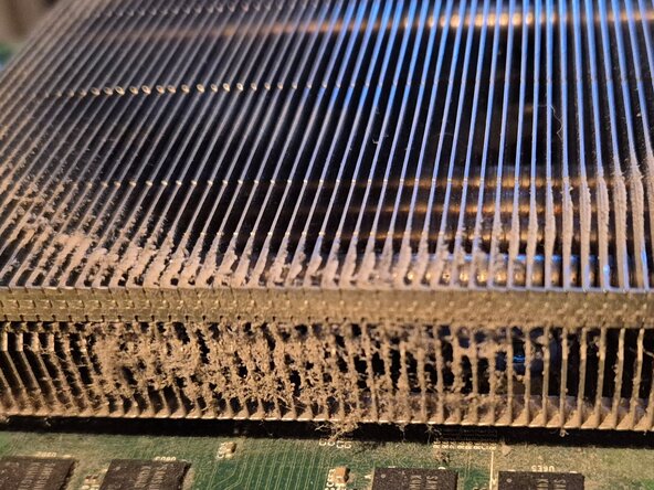 Microsoft Game Console Teardown: 手順 4、 3の画像 2