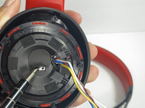 Beats Studio3 Wireless Hinge Replacement: crwdns2935265:013crwdnd2935265:03crwdnd2935265:03crwdne2935265:0