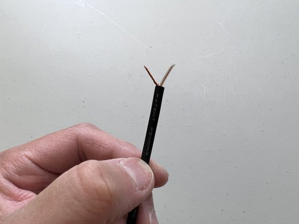 How to Repair a Squareplug Patch Cable with SP400 Plugs: crwdns2935265:05crwdnd2935265:03crwdnd2935265:03crwdne2935265:0