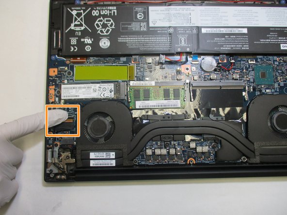 Lenovo ThinkPad X1 Extreme Hinges Replacement