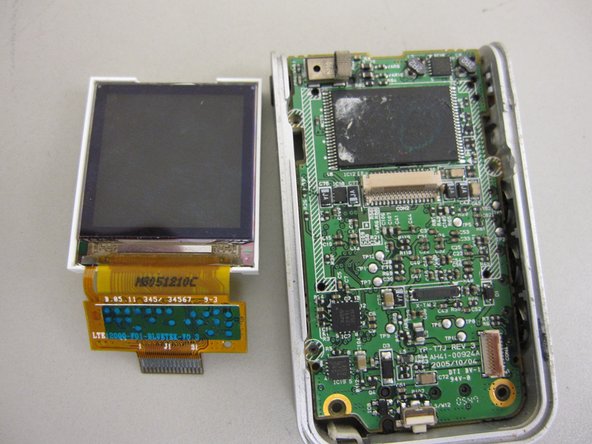 Samsung TFT Color YP-T7J The Screen Replacement: crwdns2935265:012crwdnd2935265:02crwdnd2935265:02crwdne2935265:0