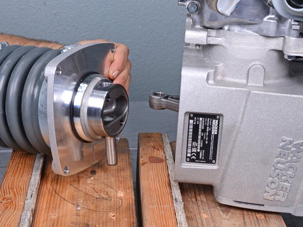 Wacker 4-Stroke Rammer BS504AS REV 101 (2019) Clutch Drum Replacement, Remove the leg assembly: crwdns2935265:011crwdnd2935265:02crwdnd2935265:02crwdne2935265:0