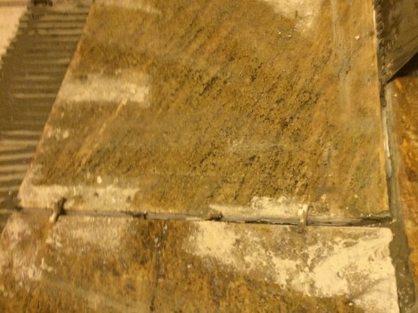 How to Install Bathroom Tile Flooring: crwdns2935265:05crwdnd2935265:02crwdnd2935265:02crwdne2935265:0