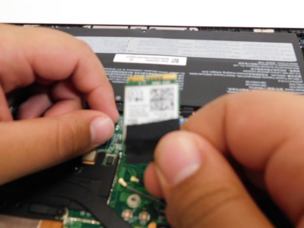 Lenovo IdeaPad Flex 5 Chrome 13ITL6 Wi-Fi Card Replacement: crwdns2935265:03crwdnd2935265:03crwdnd2935265:03crwdne2935265:0