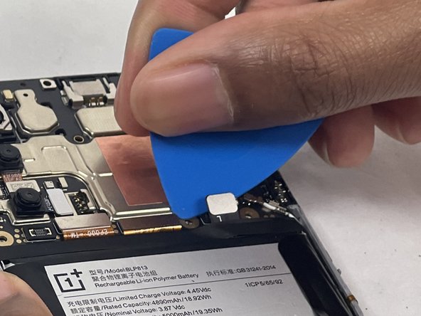 OnePlus Nord N200 Front-Facing Camera Replacement, OnePlus Nord N200 Battery Connector Replacement: crwdns2935265:010crwdnd2935265:02crwdnd2935265:03crwdne2935265:0