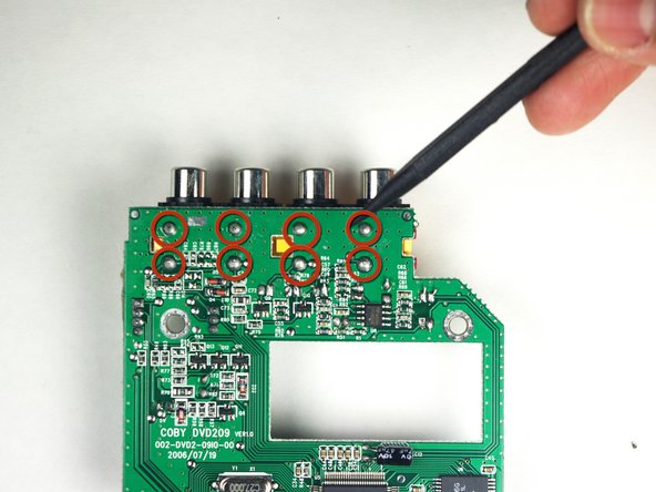 Coby DVD209 Power Port and AVI Port Replacement: crwdns2935265:010crwdnd2935265:02crwdnd2935265:02crwdne2935265:0