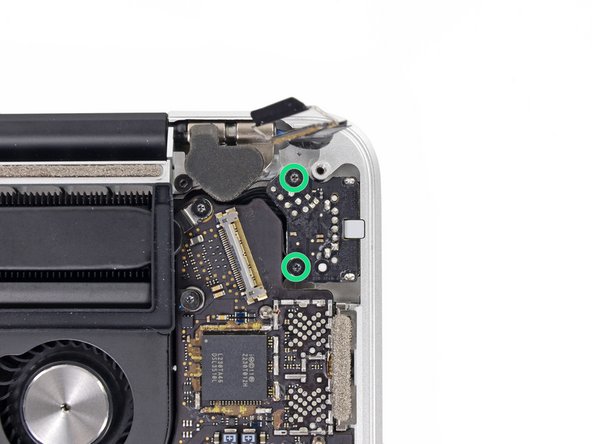 MacBook Pro 13" Retina Display Late 2012 Upper Case Replacement: crwdns2935265:046crwdnd2935265:02crwdnd2935265:02crwdne2935265:0