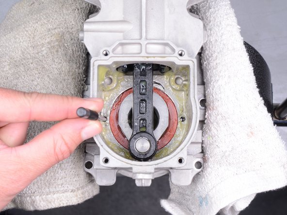 How to Service the Makita Jack Hammer HM1203C 2010: step 47, image 2 of 3