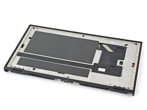 Nintendo Switch 2 Screen Replacement, Clean the frame: crwdns2935265:054crwdnd2935265:03crwdnd2935265:03crwdne2935265:0