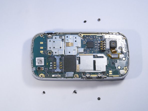 Pantech Matrix Camera Button Replacement, Remove Camera Screws: crwdns2935265:09crwdnd2935265:02crwdnd2935265:02crwdne2935265:0