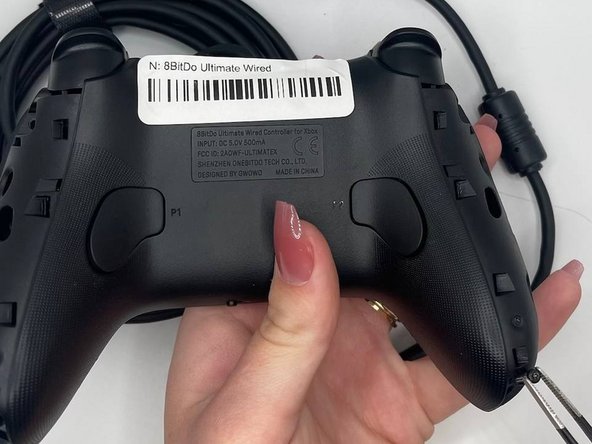 8BitDo Ultimate Wired Bumper Replacement: crwdns2935265:08crwdnd2935265:03crwdnd2935265:03crwdne2935265:0