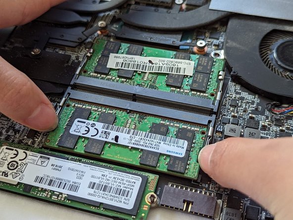 MSI GS65 Stealth Thin 8RE RAM Replacement: stap 0, afbeelding 2 van 3