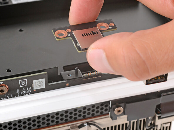 Steam Machine (2026) microSD Card Reader Replacement, Remove the microSD card reader: step 10, image 2 of 3
