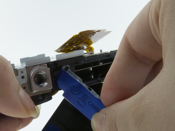 Canon PowerShot ELPH 150 IS Card/Battery Door Replacement: crwdns2935265:05crwdnd2935265:02crwdnd2935265:03crwdne2935265:0