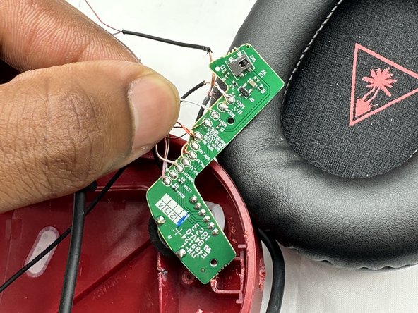 Turtle Beach Recon 70P Talkback Cable Replacement: crwdns2935265:06crwdnd2935265:02crwdnd2935265:03crwdne2935265:0