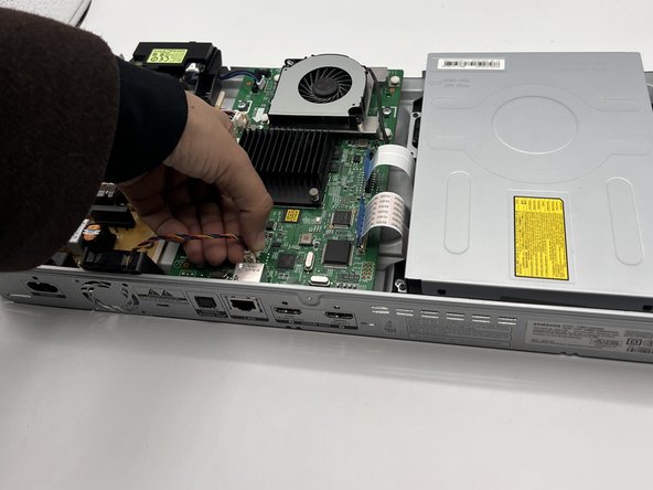 Samsung UBD-K8500 Case Fan Replacement, Case Fan: crwdns2935265:03crwdnd2935265:02crwdnd2935265:02crwdne2935265:0