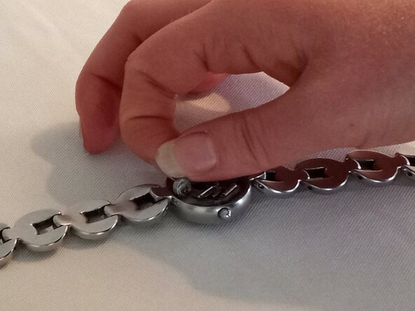 FOSSIL ES3012 Battery Replacement: step 4, image 2 of 3