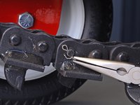 Barreto Trencher E718MTH4S 2016 Chain Roller Spacer Replacement