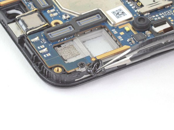 Motorola Moto E6 Plus Motherboard Replacement, Remove the stickers: crwdns2935265:026crwdnd2935265:02crwdnd2935265:02crwdne2935265:0
