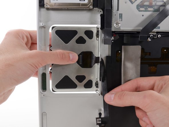 MacBook Pro 15" Unibody Early 2011 Trackpad Replacement: crwdns2935265:028crwdnd2935265:02crwdnd2935265:02crwdne2935265:0