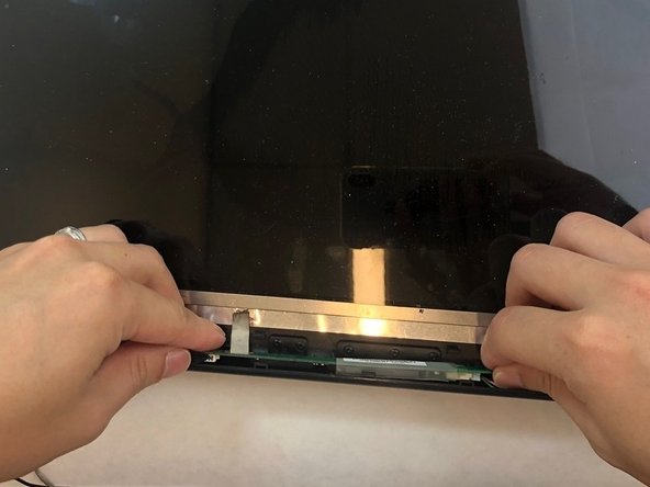 HP Pavillion G60-120US LCD Screen Replacement: crwdns2935265:024crwdnd2935265:02crwdnd2935265:03crwdne2935265:0