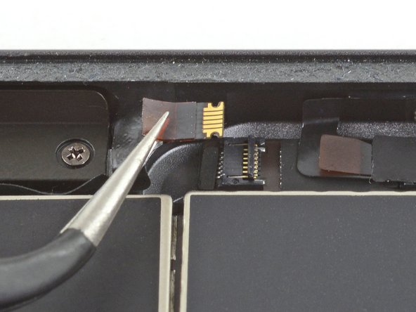 iPad 8 LTE Logic Board Replacement