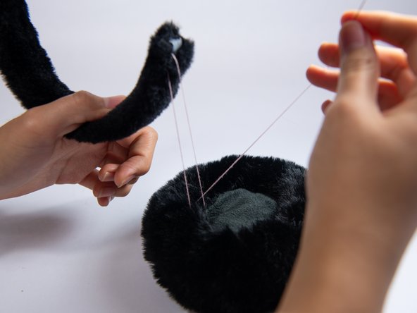 How To Fix Torn Winter Earmuffs: crwdns2935265:05crwdnd2935265:02crwdnd2935265:02crwdne2935265:0