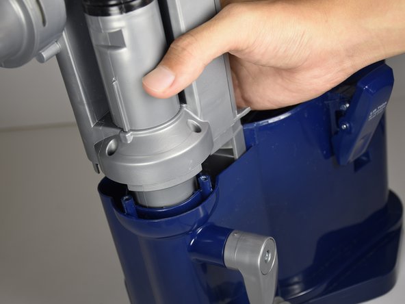 Shark Navigator Lift-Away Deluxe NV360 Power Button Replacement: crwdns2935265:011crwdnd2935265:02crwdnd2935265:02crwdne2935265:0