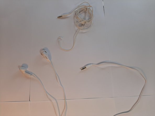 How to Replace your Earbud's Cable: crwdns2935265:08crwdnd2935265:02crwdnd2935265:02crwdne2935265:0