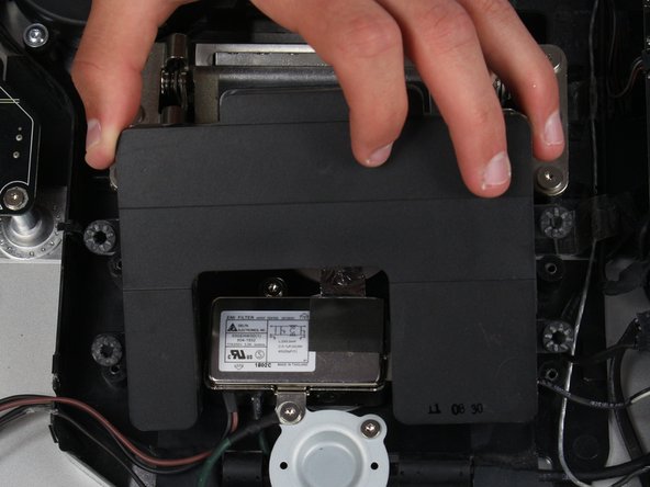 Apple Thunderbolt Display Speaker Replacement: crwdns2935265:014crwdnd2935265:03crwdnd2935265:03crwdne2935265:0