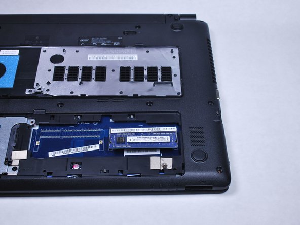 Acer Aspire E1-510P-4637 RAM Replacement: crwdns2935265:05crwdnd2935265:03crwdnd2935265:03crwdne2935265:0