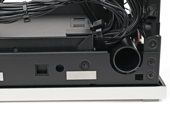 Framework Desktop Power Supply Duct Replacement, Remove the power supply screw: Schritt 32, Bild 2 von 2